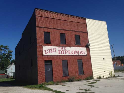 The Diplomat. Now closed, this private gay men's club sits on North Summitt Street. Toledo Free Press Photo